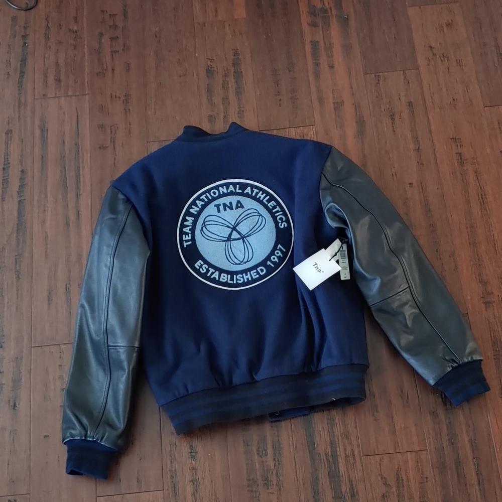 Aritizia prince jacket NWT